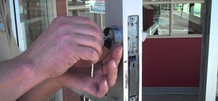 commercial door lock repair Maywood